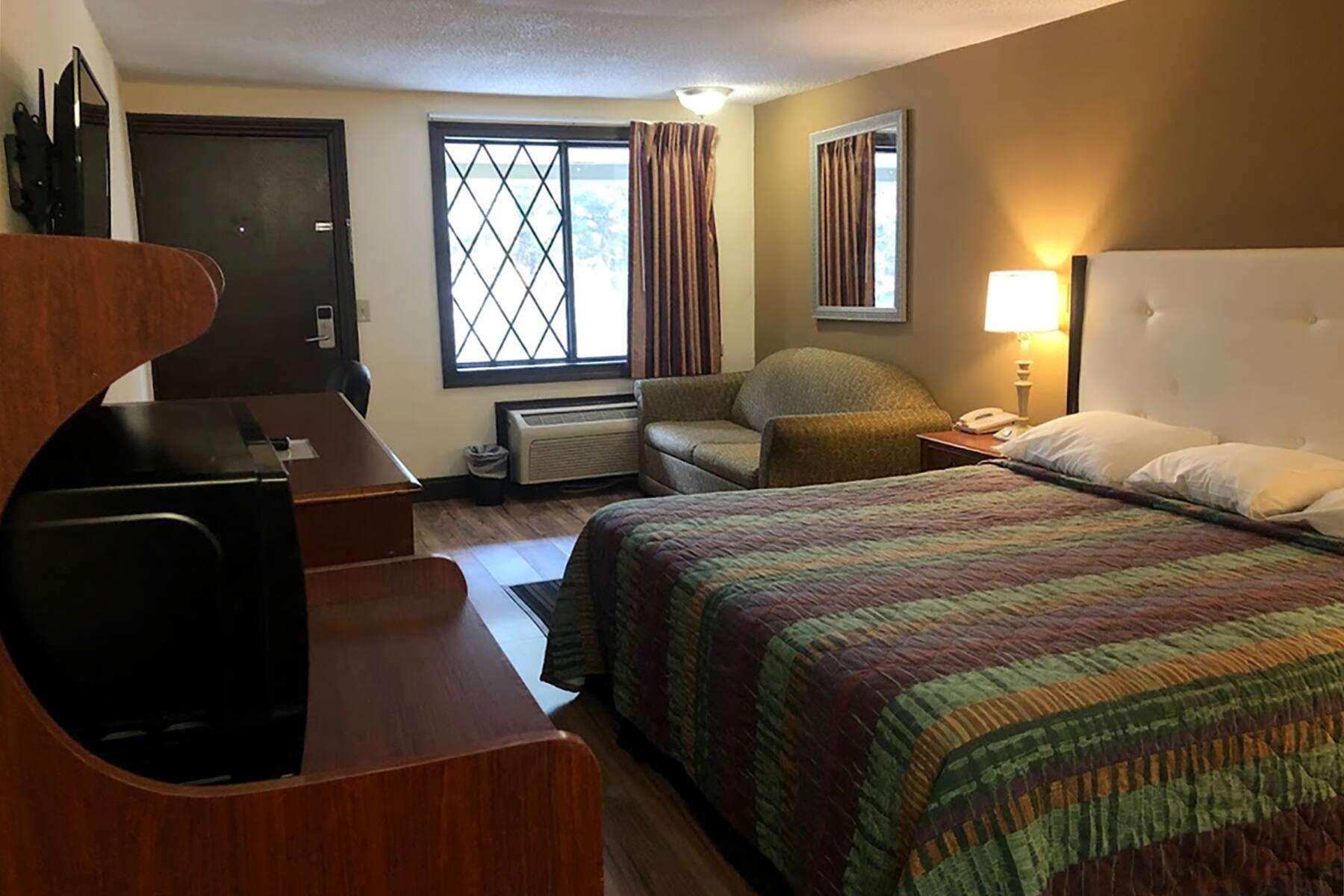 罗瑞尔 骑士旅馆 - 劳雷尔酒店 外观 照片